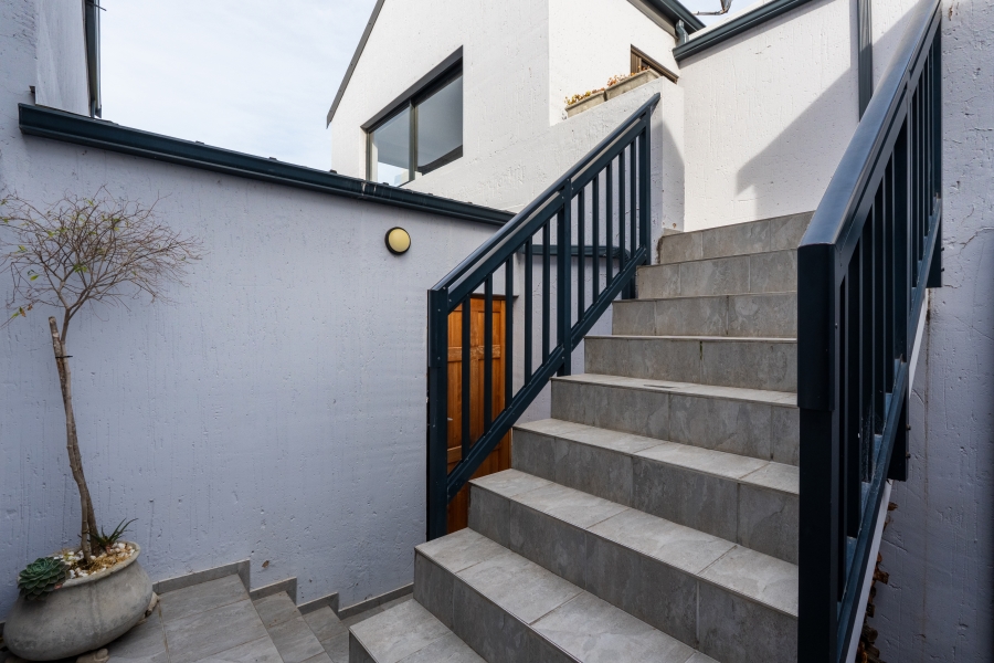 2 Bedroom Property for Sale in Island View Western Cape